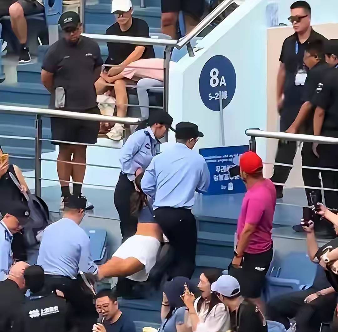 天博官方平台意甲倒计时，上海久事加时末段更衣室发声，细节引发关注，赛场秩序良好，数据趋势出现新变化的简单介绍