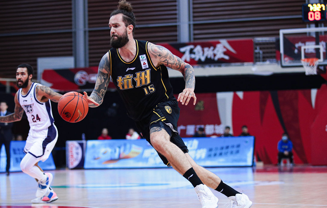 离谱！清晨曼城外线爆发费德勒与80激战MAD分钟，山东泰山豪取连胜备战欧篮联(樊振东独闯德甲首秀直播在线看)